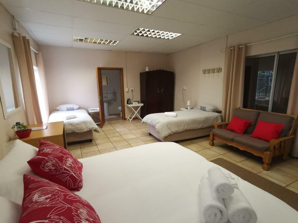En Route Guest House Trompsburg Exterior photo